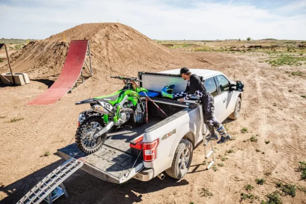 DECKED Truck Tool Box Full Depth Without Ladder | DO NOT Fit Carbon Pro Beds - Image 5